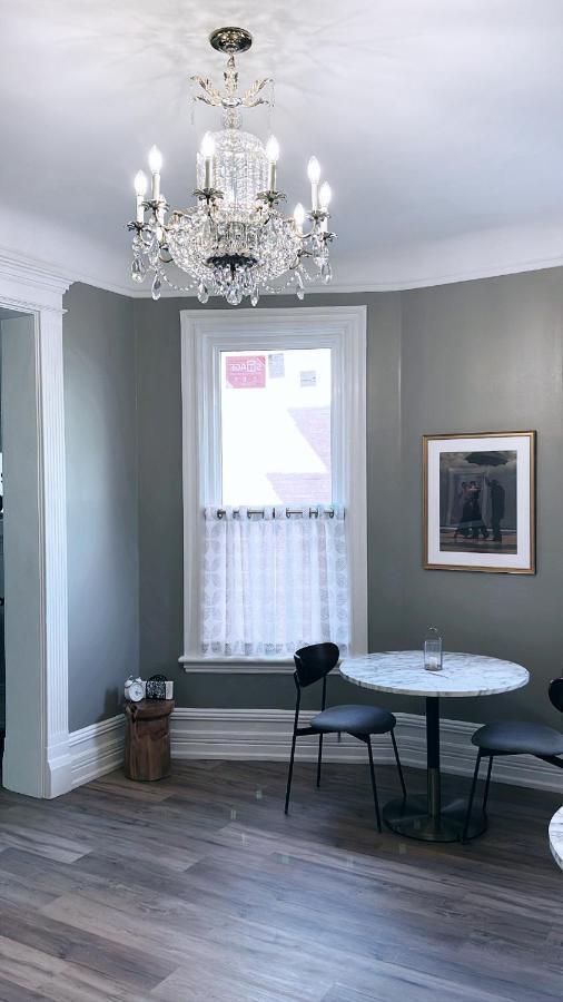The Century House Bed And Breakfast オタワ エクステリア 写真
